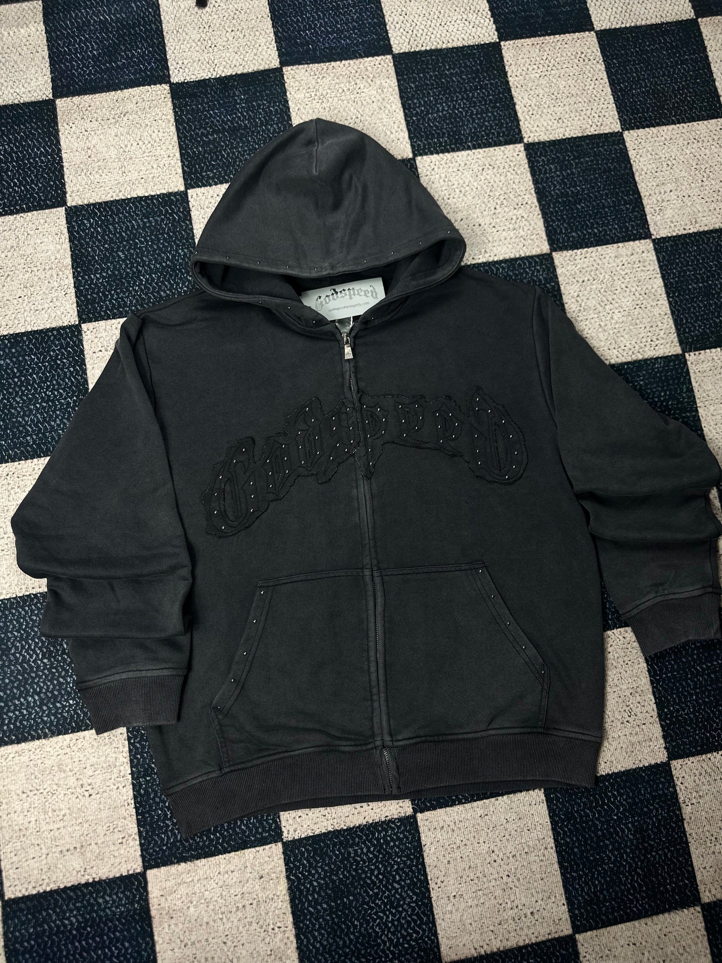 Godspeed Symmetric Studded Set