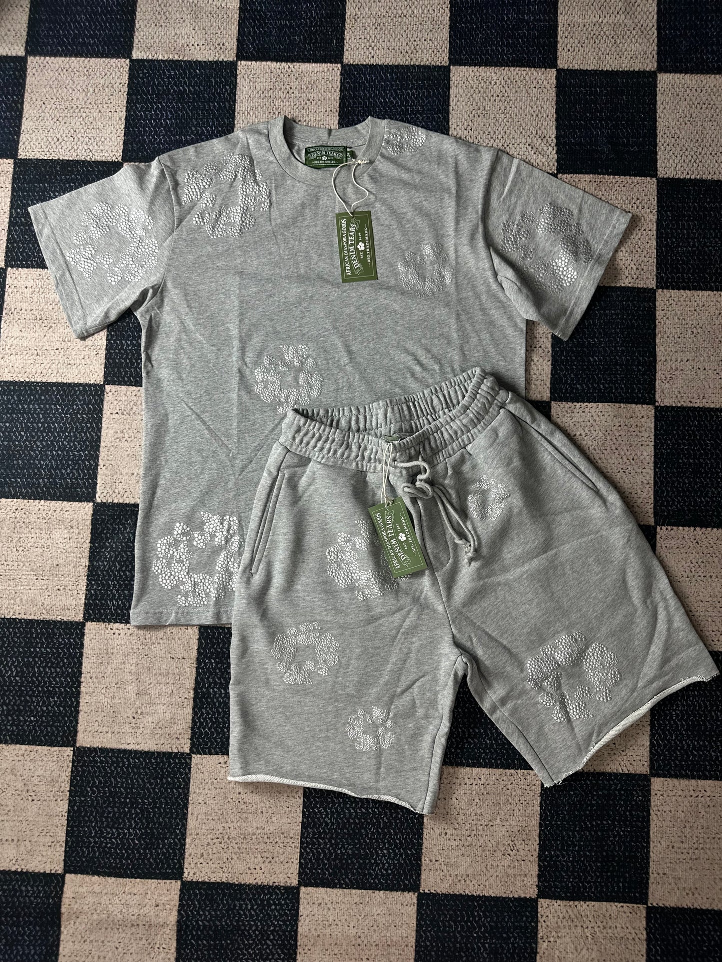 Cashmere Swarovski Cotton Wreath Tee Grey